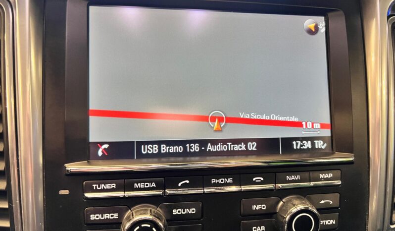 
								Porsche Macan 3.0 S Diesel full									