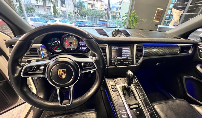 
								Porsche Macan 3.0 S Diesel full									
