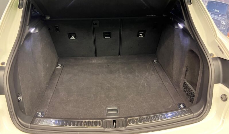 
								Porsche Macan 3.0 S Diesel full									