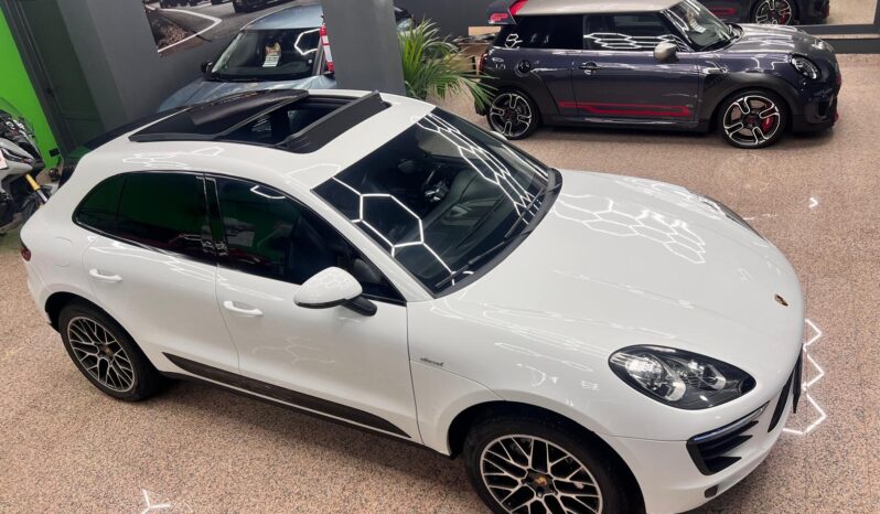 
								Porsche Macan 3.0 S Diesel full									