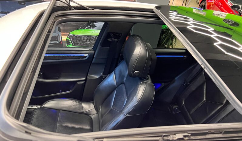
								Porsche Macan 3.0 S Diesel full									