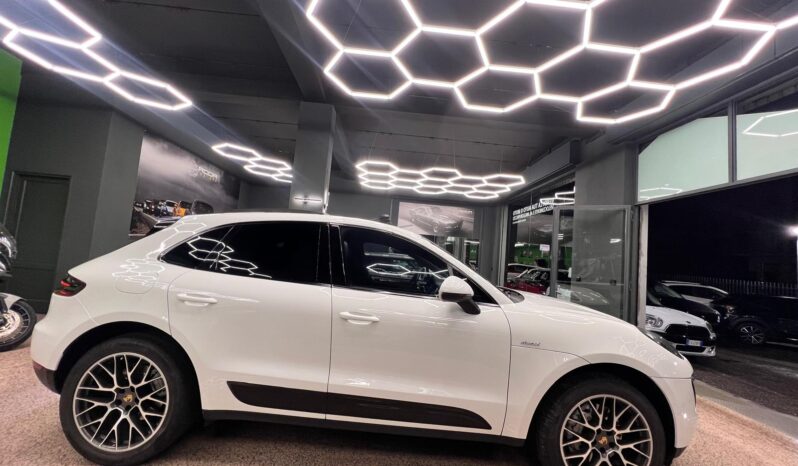
								Porsche Macan 3.0 S Diesel full									
