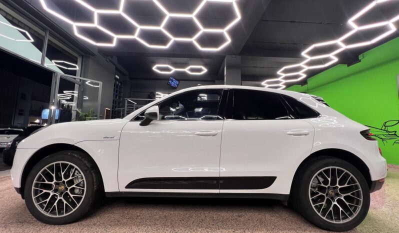 
								Porsche Macan 3.0 S Diesel full									