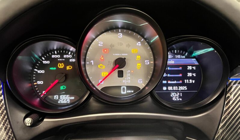 
								Porsche Macan 3.0 S Diesel full									