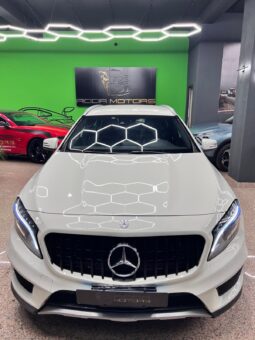 
										Mercedes-Benz GLA 220 GLA 220 d Automatic 4Matic Premium full									