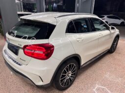 
										Mercedes-Benz GLA 220 GLA 220 d Automatic 4Matic Premium full									