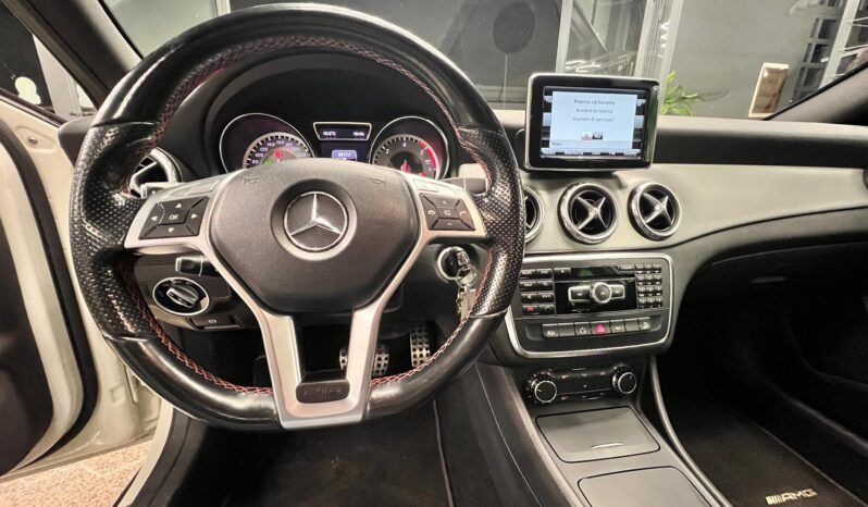
								Mercedes-Benz GLA 220 GLA 220 d Automatic 4Matic Premium full									