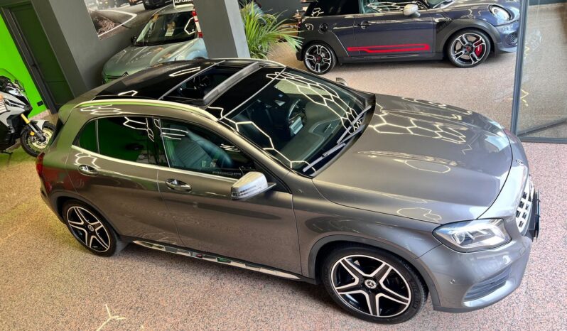 
								Mercedes GLA 220 Premium Plus full full									