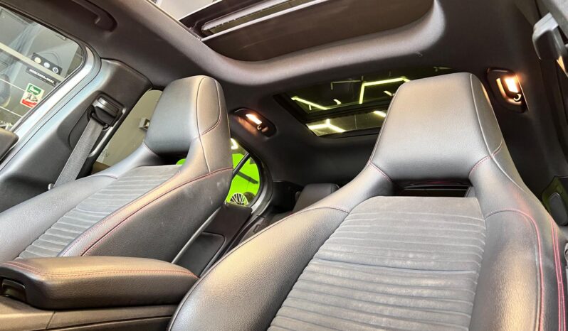 
								Mercedes GLA 220 Premium Plus full full									