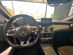 
										Mercedes GLA 220 Premium Plus full full									