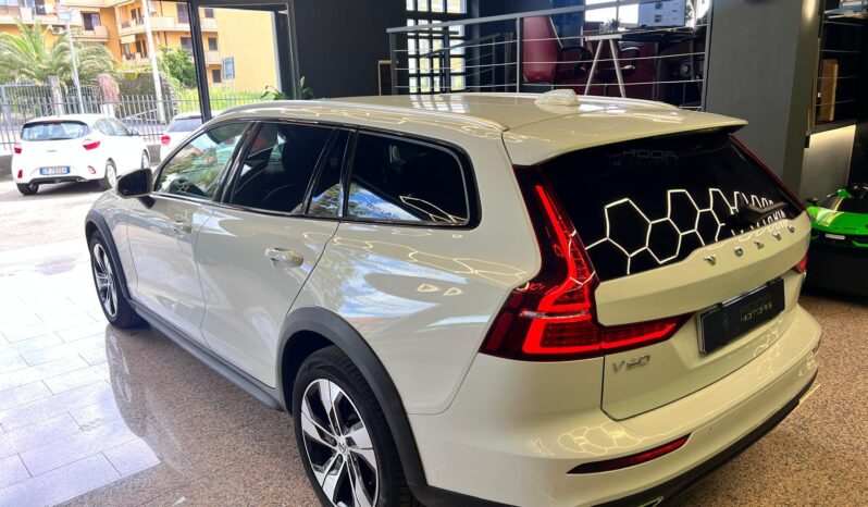 
								Volvo V60 Cross Country V60 Cross Country B4 (d) A full									