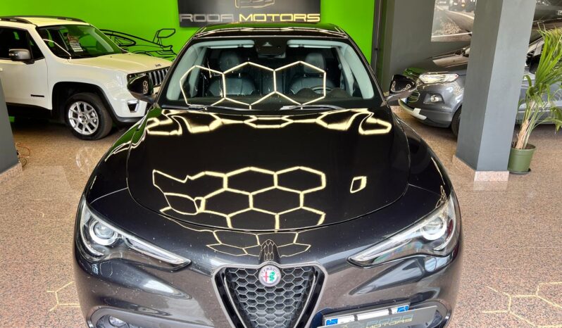 
								Alfa Romeo Stelvio 2.2 Turbodiesel 210 CV AT8 Q4 V full									
