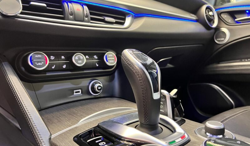 
								Alfa Romeo Stelvio 2.2 Turbodiesel 210 CV AT8 Q4 V full									
