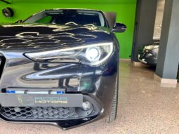 
										Alfa Romeo Stelvio 2.2 Turbodiesel 210 CV AT8 Q4 V full									