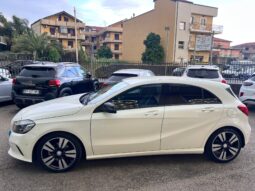 
										Mercedes-benz A 200 d Automatic 4Matic Sport full									