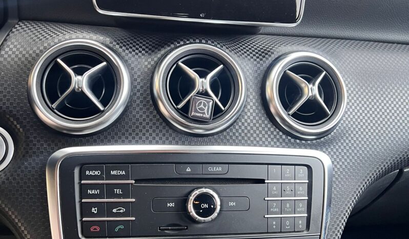 
								Mercedes-benz A 200 d Automatic 4Matic Sport full									