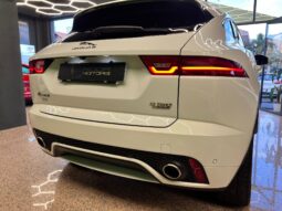 
										Jaguar E-Pace 2.0D 150 CV AWD aut. R-Dynamic S full									