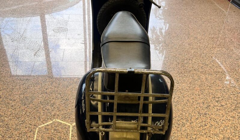 
								PIAGGIO VESPA 150 (VBBIM) full									