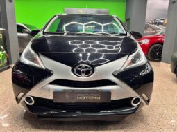 
										Toyota Aygo AUTOMATICA 1.0 VVT-i 69 CV 5 porte x-wave MMT full									