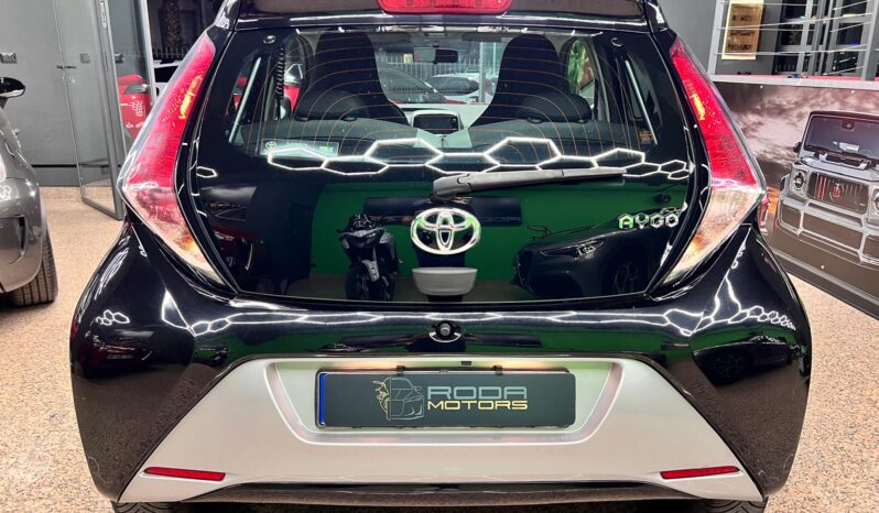 
								Toyota Aygo AUTOMATICA 1.0 VVT-i 69 CV 5 porte x-wave MMT full									