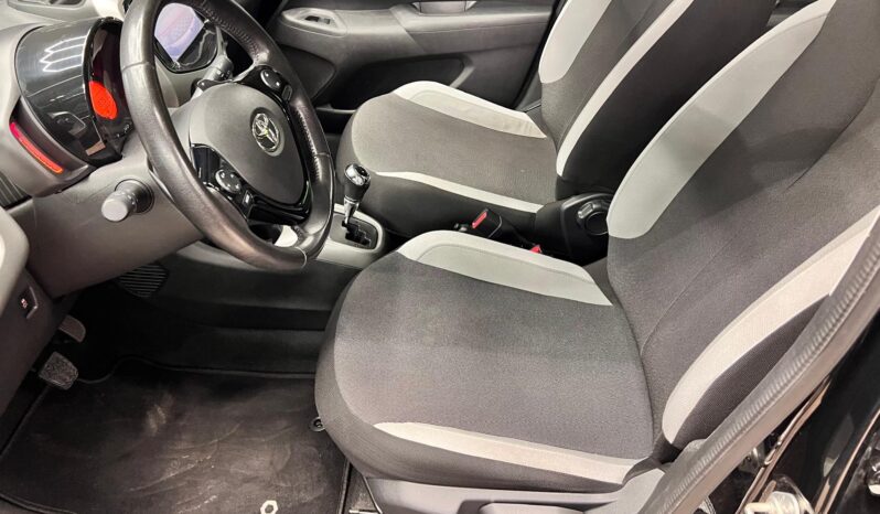
								Toyota Aygo AUTOMATICA 1.0 VVT-i 69 CV 5 porte x-wave MMT full									