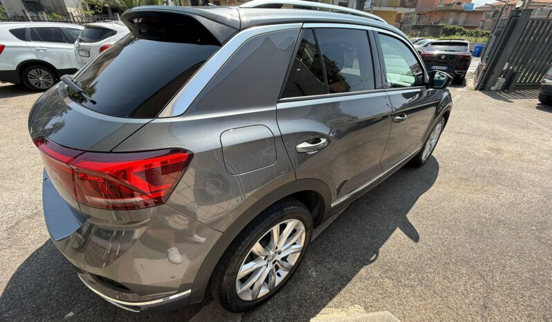 
								Volkswagen T-Roc 1.6 TDI SCR Advanced BlueMotion Technology full									