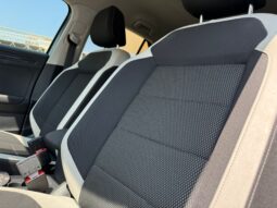 
										Volkswagen T-Roc 1.6 TDI SCR Advanced BlueMotion Technology full									