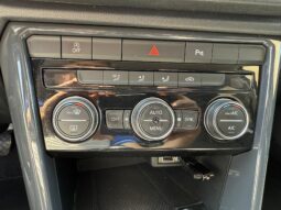 
										Volkswagen T-Roc 1.6 TDI SCR Advanced BlueMotion Technology full									