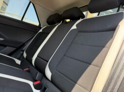 
										Volkswagen T-Roc 1.6 TDI SCR Advanced BlueMotion Technology full									