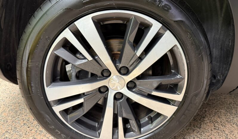
								Peugeot 3008 BlueHDi 130 S&S EAT8 Active Pack full									