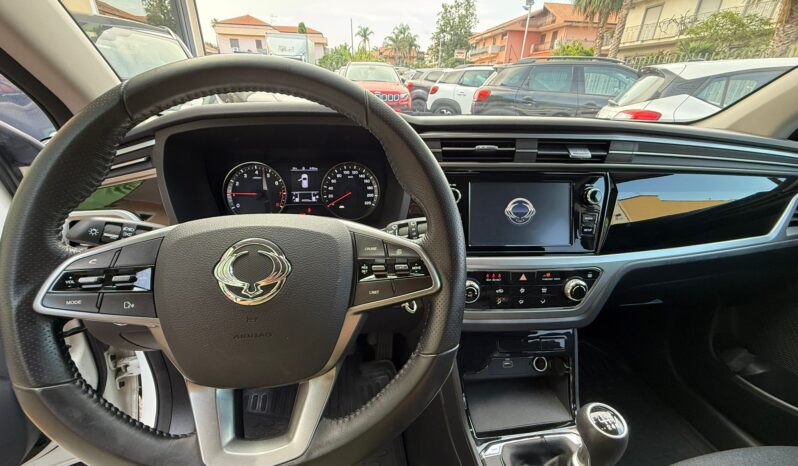
								Ssangyong Korando 1.5 GDI-Turbo GPL 2WD Road full									