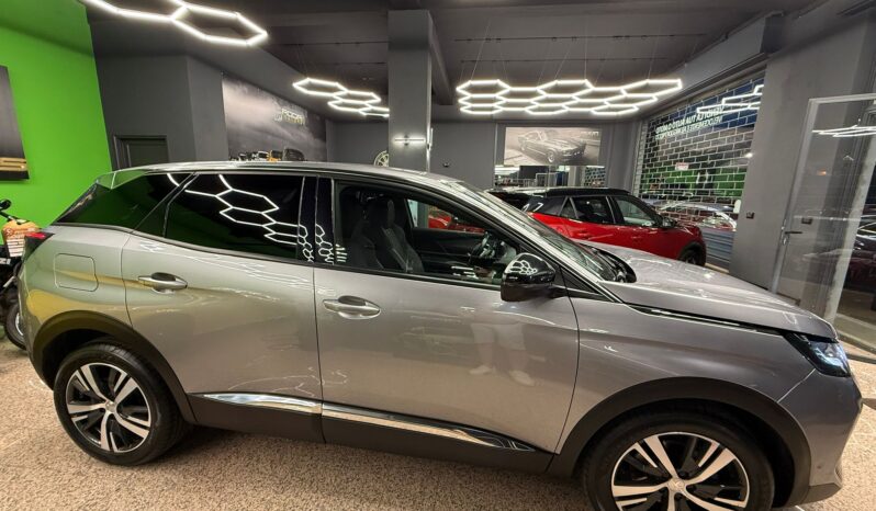 
								Peugeot 3008 BlueHDi 130 S&S EAT8 Active Pack full									