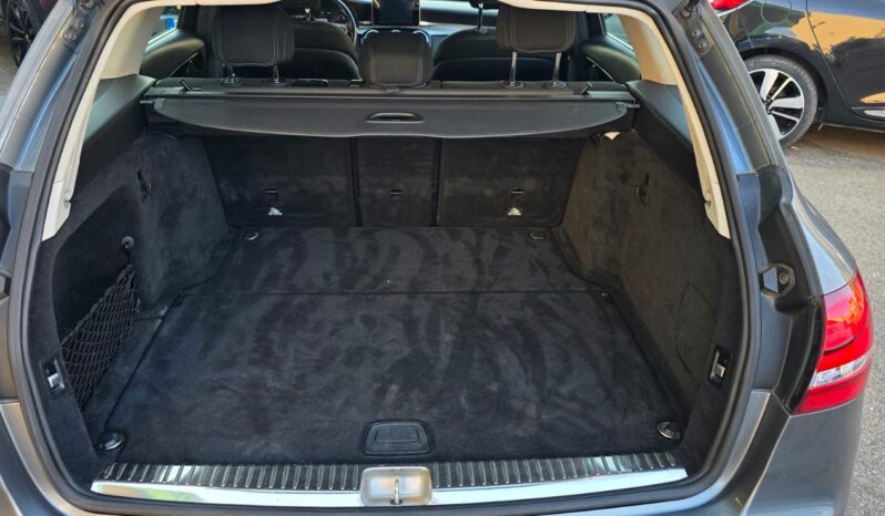 
								Mercedes-benz C 220 d S.W. Auto Sport full									