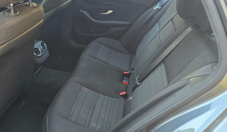 
								Mercedes-benz C 220 d S.W. Auto Sport full									