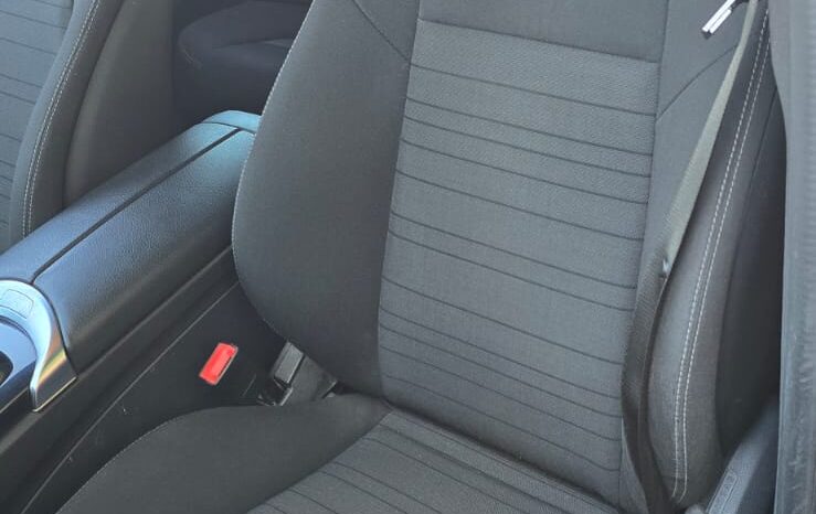 
								Mercedes-benz C 220 d S.W. Auto Sport full									
