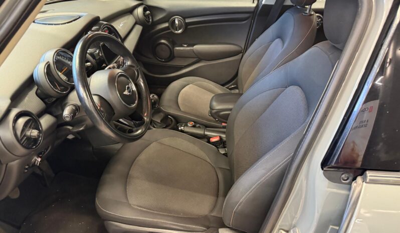 
								Mini 1.5 One D Hype 5 porte full									