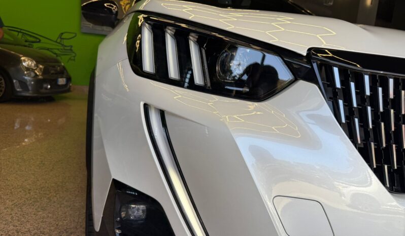 
								Peugeot 2008 GT AUTOMATICA full									