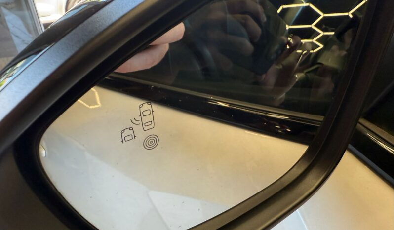 
								Peugeot 2008 GT AUTOMATICA full									