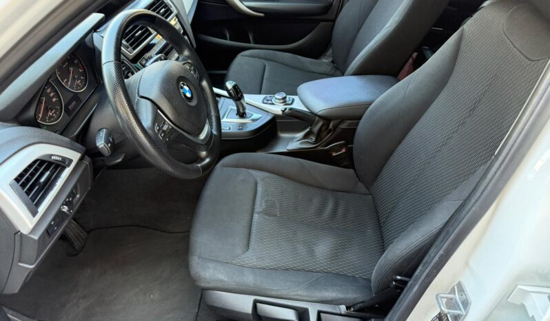 
								Bmw 120d xDrive 5p. full									