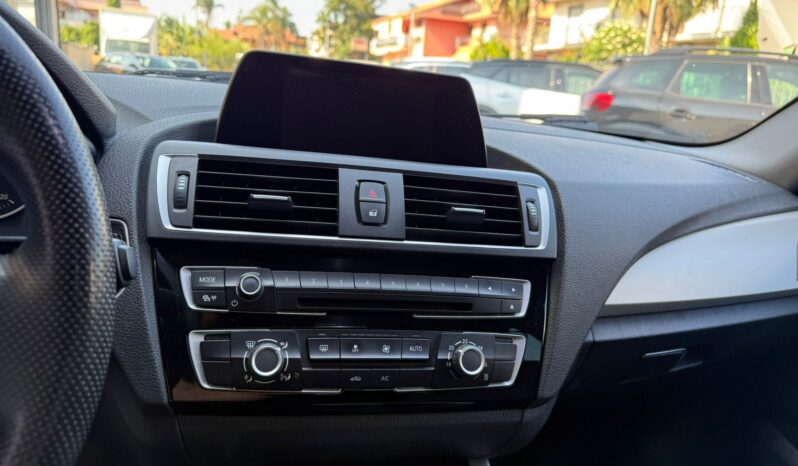 
								Bmw 120d xDrive 5p. full									