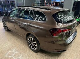 
										Fiat Tipo 1.6 Mjt SW 5 porte S-Design full									