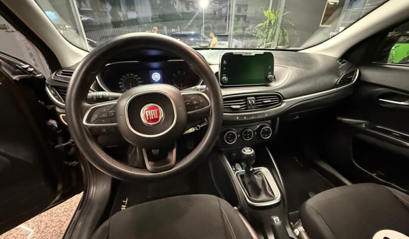 
								Fiat Tipo 1.6 Mjt SW 5 porte S-Design full									