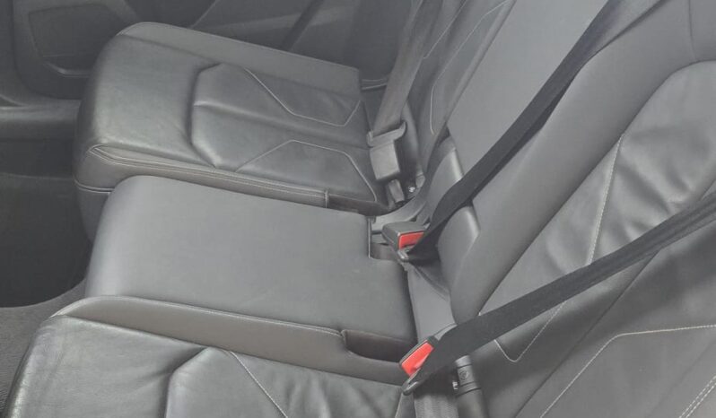 
								Audi Q3 40 TDI CON TETTO quattro S tronic line edition full									
