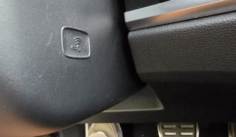 
								Audi Q3 40 TDI CON TETTO quattro S tronic line edition full									