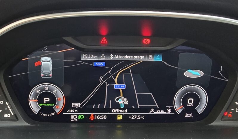 
								Audi Q3 40 TDI CON TETTO quattro S tronic line edition full									