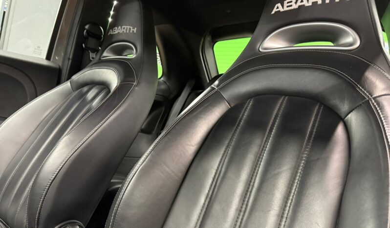 
								Abarth 595 1.4 Turbo T-Jet 145 CV full									