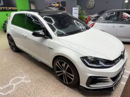 Volkswagen Golf 2.0 GTD TDI DSG CON TETTO 5p. Highline BlueMotion Technology
