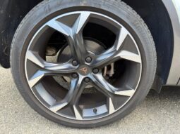
										Cupra Formentor 1.5 TSI full									