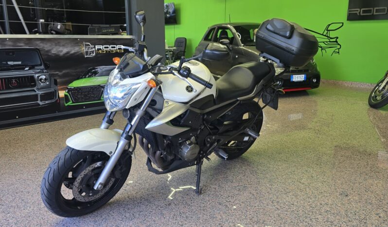 
								Yamaha XJ 600 full									