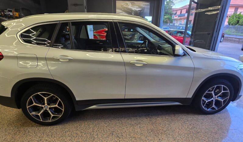 
								Bmw X1 sDrive18d Sport full									